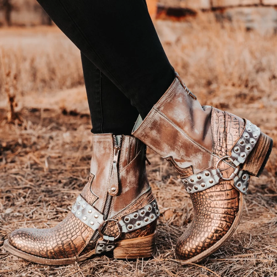 Freebird Stores Women's Ramone Blush Multi Fashion Shoes