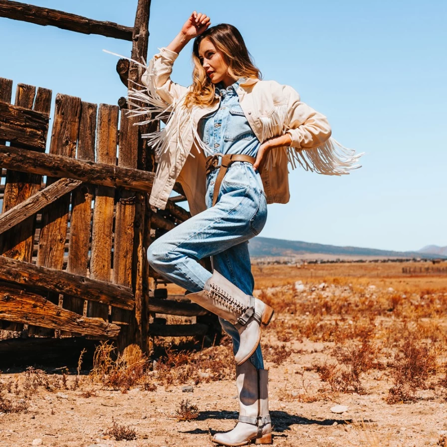 Freebird Stores Women's Beige Stagecoach Boots