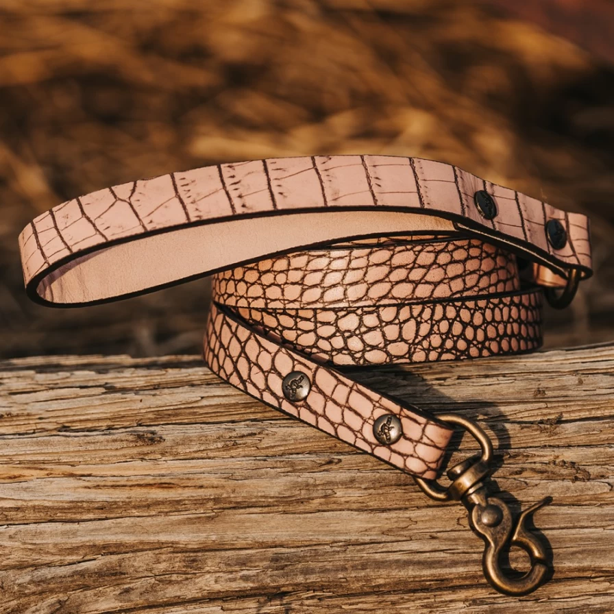"Freebird Stores Pink Croco Pattern Women's Fashion Dog Leash"