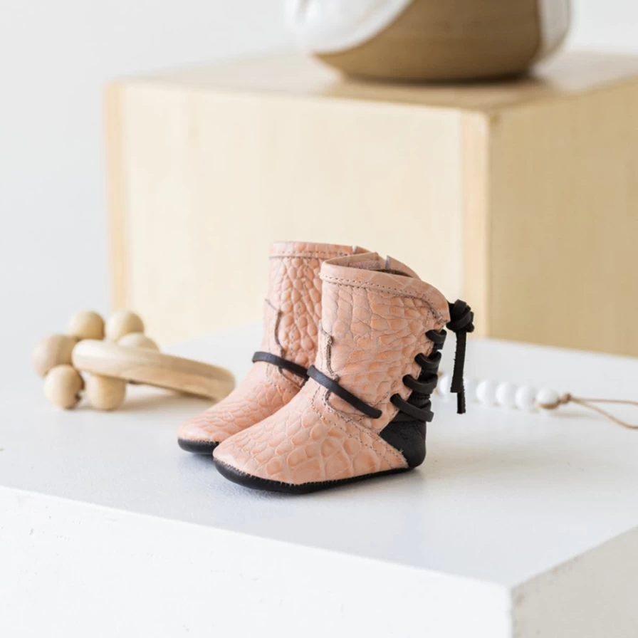 "Freebird Stores Women's Pink Croco Baby Coal Shoes"