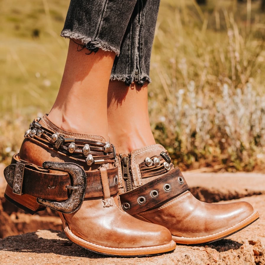 Freebird Stores Women's Taupe Saloon Boots