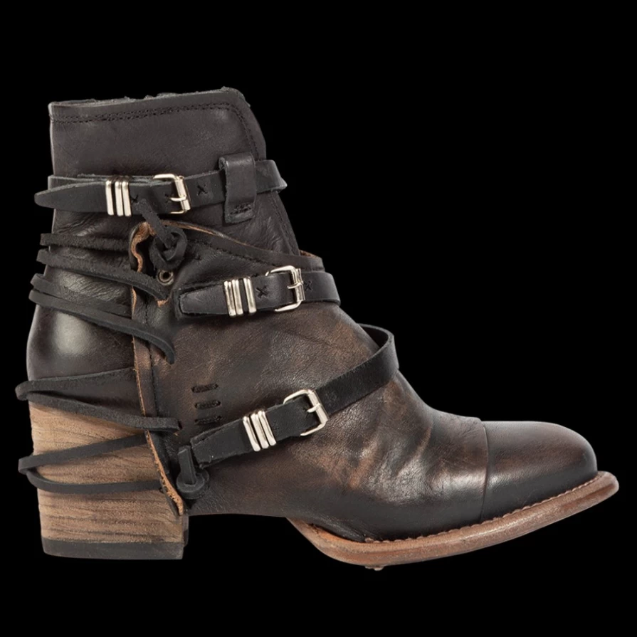 Freebird Stores Women's Black Distressed Crue Boots - Vintage Leather Ankle Booties for Women
